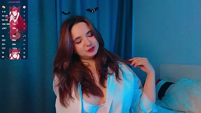 Snapshot of LucilleMcBride chatting on November 5, 2025, 7:41 am LucilleMcBride online show from November 5, 2025, 7:41 am