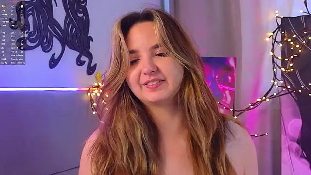 Snapshot of LucilleMcBride chatting on December 14, 2025, 7:25 am LucilleMcBride online show from December 14, 2025, 7:25 am