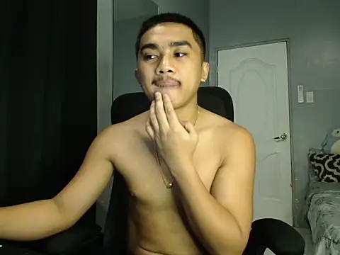pinoyAdrianneXXX online show from November 19, 2025, 2:33 am