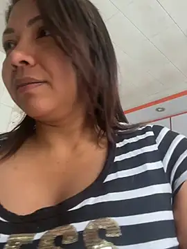 hiilarybrown online show from April 10, 2026, 5:17 pm