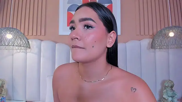noa moon online show from May 10, 2026, 3:23 am