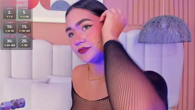 noa moon online show from May 14, 2026, 3:13 am
