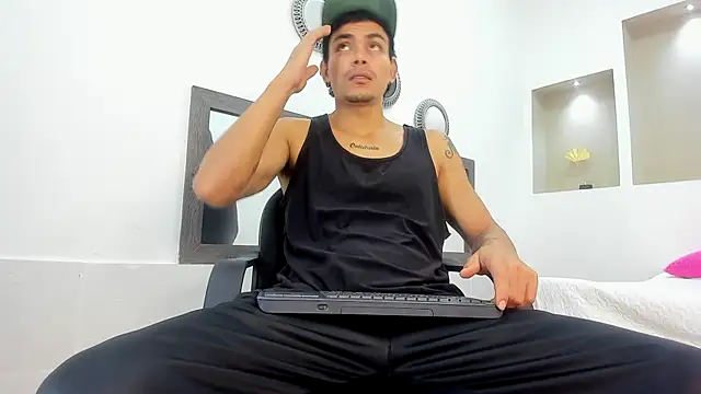 Tommy kurtt online show from October 30, 2025, 2:29 pm