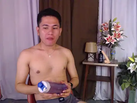 master kent online show from October 31, 2025, 11:22 am