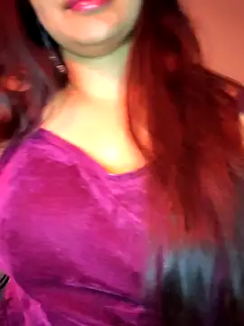 annanya01 online show from November 16, 2025, 8:20 am