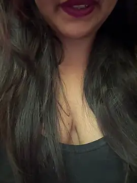 annanya01 online show from June 15, 2026, 9:22 am