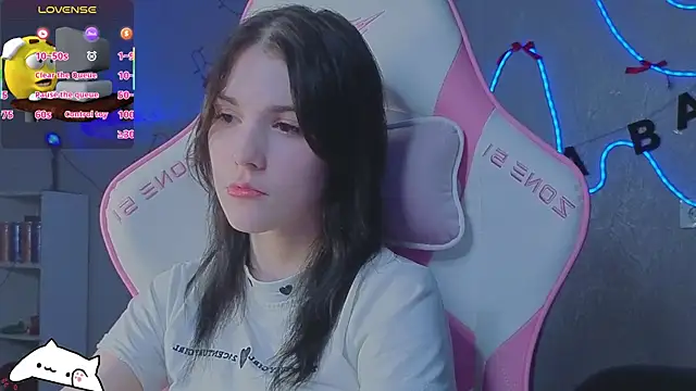 Snapshot of Sophie_SkyAngel chatting on January 8, 2026, 2:19 pm Sophie SkyAngel online show from January 8, 2026, 2:19 pm