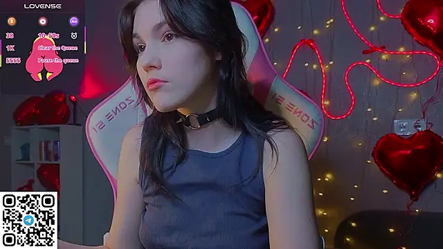 Snapshot of Sophie_SkyAngel chatting on February 8, 2026, 5:38 pm Sophie SkyAngel online show from February 8, 2026, 5:38 pm