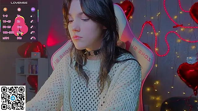 Snapshot of Sophie_SkyAngel chatting on February 10, 2026, 12:26 am Sophie SkyAngel online show from February 10, 2026, 12:26 am