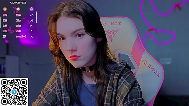 Snapshot of Sophie_SkyAngel chatting on March 14, 2026, 9:09 pm Sophie SkyAngel online show from March 14, 2026, 9:09 pm