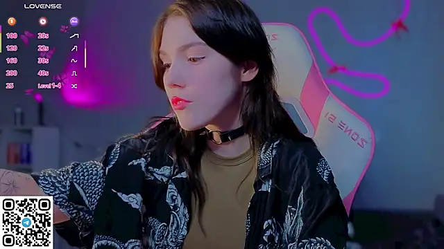 Snapshot of Sophie_SkyAngel chatting on March 27, 2026, 2:06 pm Sophie SkyAngel online show from March 27, 2026, 2:06 pm