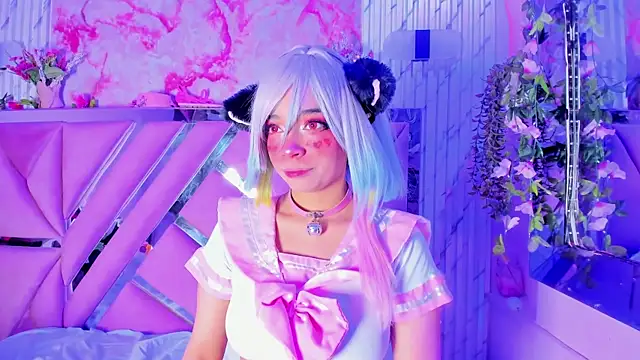 Akane Hikari  online show from October 9, 2025, 5:05 am