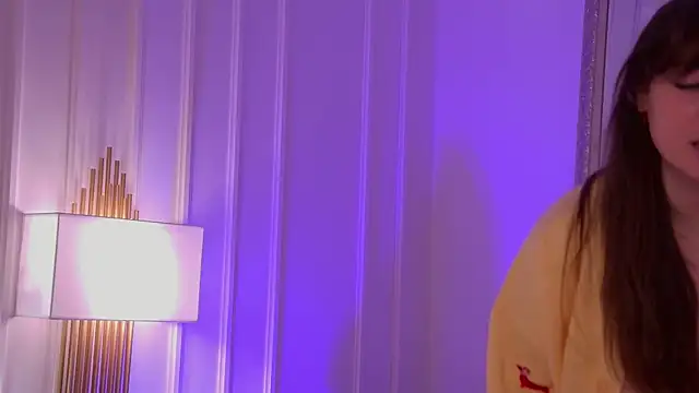 Snapshot of MeganStrain chatting on September 24, 2025, 3:21 am MeganStrain online show from September 24, 2025, 3:21 am