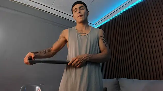 Leo santoro online show from September 13, 2025, 2:06 pm