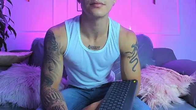 Leo santoro online show from February 21, 2026, 3:02 pm