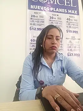 PAULA20- online show from November 6, 2025, 2:07 pm