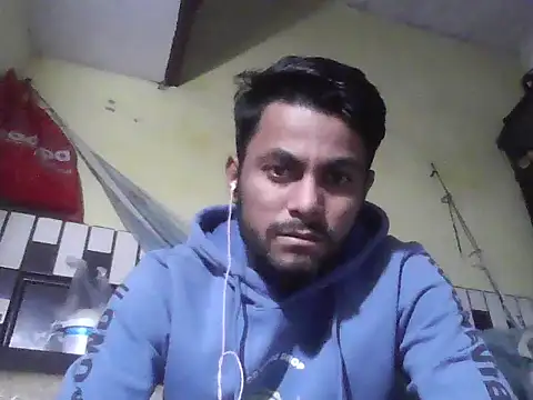 Snapshot of ursdreamperson chatting on December 16, 2025, 4:12 pm ursdreamperson online show from December 16, 2025, 4:12 pm