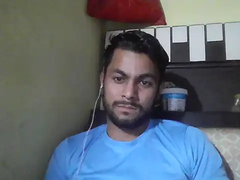 Snapshot of ursdreamperson chatting on December 17, 2025, 4:24 pm ursdreamperson online show from December 17, 2025, 4:24 pm