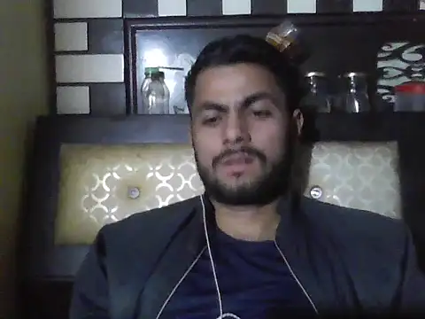 Snapshot of ursdreamperson chatting on January 14, 2026, 3:39 pm ursdreamperson online show from January 14, 2026, 3:39 pm