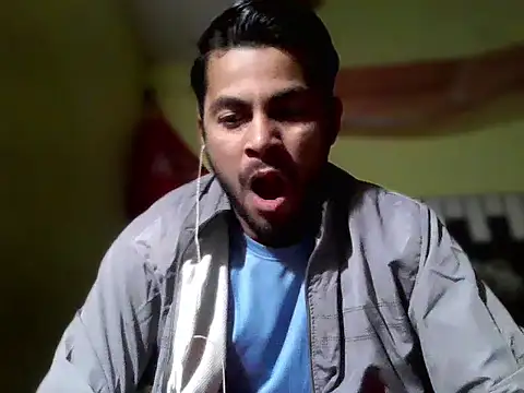 Snapshot of ursdreamperson chatting on February 7, 2026, 2:04 am ursdreamperson online show from February 7, 2026, 2:04 am