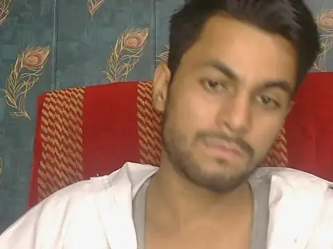 ursdreamperson online show from July 9, 2026, 1:37 pm