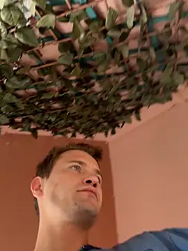 Italy sex boy online show from October 15, 2025, 12:16 pm