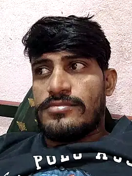 krishjaat43 online show from November 19, 2025, 3:34 pm