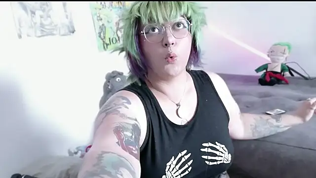 Snapshot of XxGreenGoodxX chatting on April 24, 2026, 7:49 pm XxGreenGoodxX online show from April 24, 2026, 7:49 pm