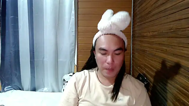 asianayumi online show from October 18, 2025, 3:02 pm