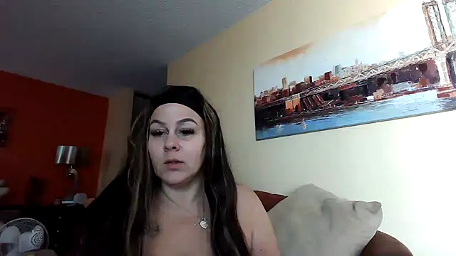 Snapshot of number1slut chatting on January 17, 2025, 3:53 pm number1slut online show from January 17, 2025, 3:53 pm