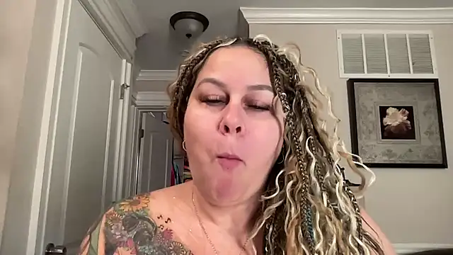 Snapshot of number1slut chatting on March 22, 2026, 5:38 pm number1slut online show from March 22, 2026, 5:38 pm
