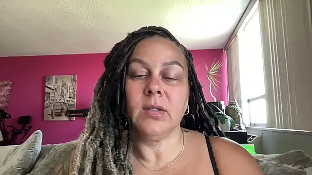 Snapshot of number1slut chatting on April 22, 2026, 6:31 pm number1slut online show from April 22, 2026, 6:31 pm