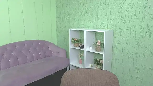 Wendy Waves online show from September 17, 2025, 11:12 am