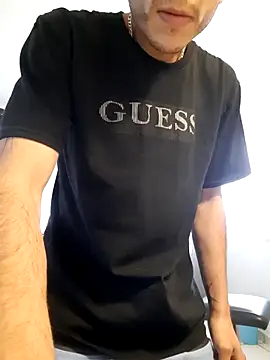 Jaleale33 online show from January 5, 2026, 7:50 pm