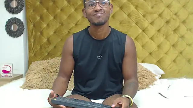 AndyCalifornia1 online show from October 29, 2025, 12:46 am