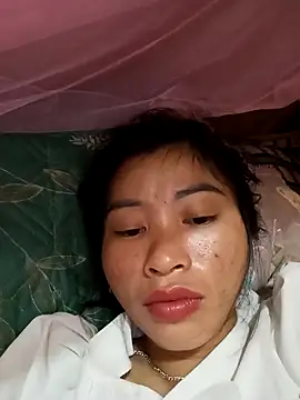 Phuongphuongg online show from November 14, 2025, 8:35 am