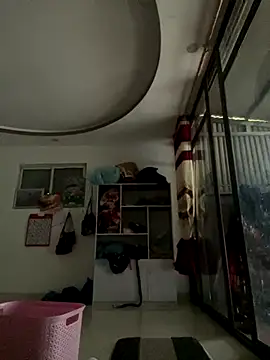 Nhung584 online show from September 28, 2025, 11:43 pm