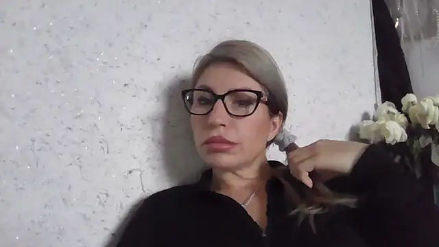 fox red lady7 online show from February 5, 2026, 10:20 am