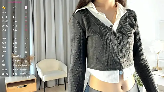 Snapshot of UdelaDodson chatting on October 28, 2025, 1:53 am UdelaDodson online show from October 28, 2025, 1:53 am