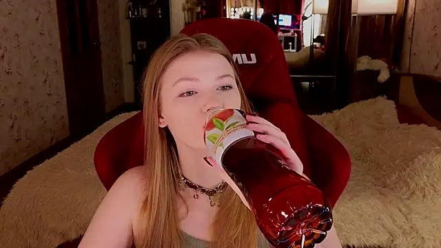 Snapshot of Jenny_Skinner20 chatting on March 6, 2026, 3:08 pm Jenny Skinner20 online show from March 6, 2026, 3:08 pm