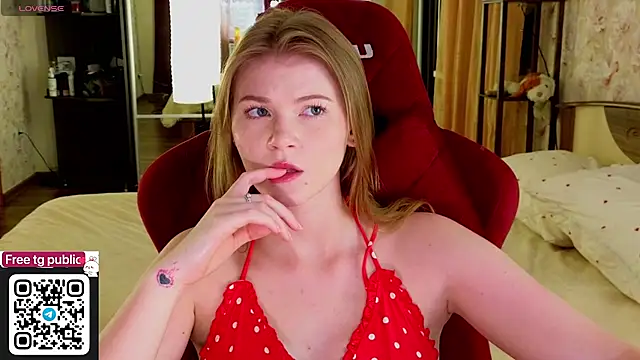 Jenny Skinner20 online show from July 15, 2026, 6:35 pm