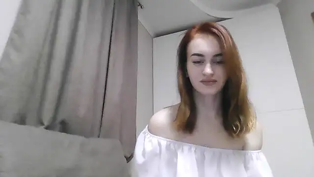 Requellia online show from November 23, 2025, 3:34 pm