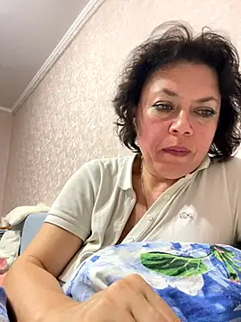 Kiravix online show from October 16, 2025, 8:32 pm