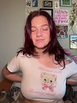 Snapshot of zarialove chatting on November 11, 2025, 9:59 pm zarialove online show from November 11, 2025, 9:59 pm