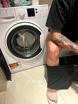 DavidMaros online show from October 28, 2025, 5:11 am