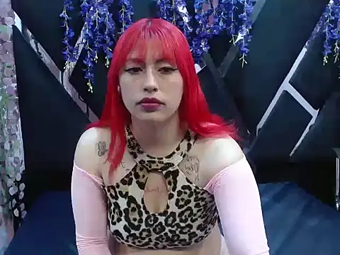 Melody Klum  online show from December 18, 2025, 2:12 pm