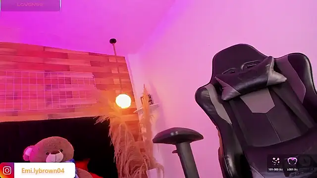 Emily brown04 online show from February 17, 2026, 11:29 am