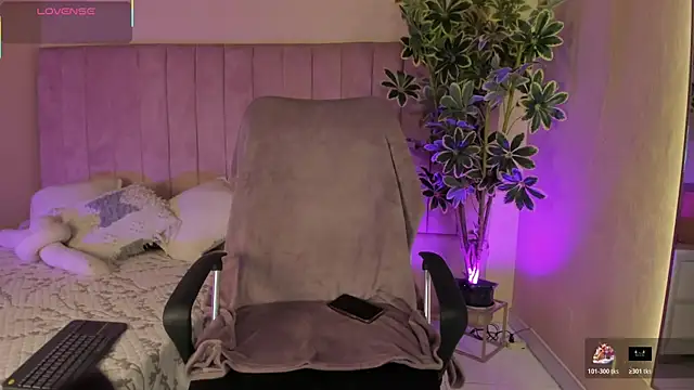 Snapshot of Mia_mtnz02 chatting on January 13, 2026, 3:01 am Mia mtnz02 online show from January 13, 2026, 3:01 am