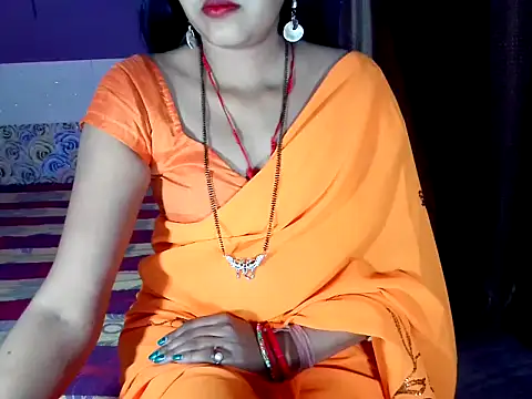 MEGA JII online show from November 25, 2025, 4:51 pm