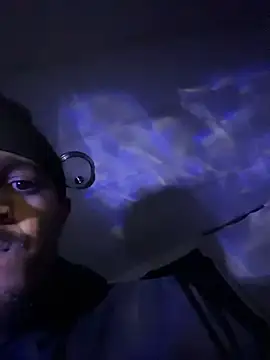 tyrek5051 online show from December 3, 2025, 12:51 am